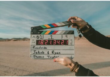 5 great movies and series about IT people and freelancers that you may not know